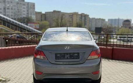 Hyundai Solaris II рестайлинг, 2013 год, 1 200 000 рублей, 5 фотография