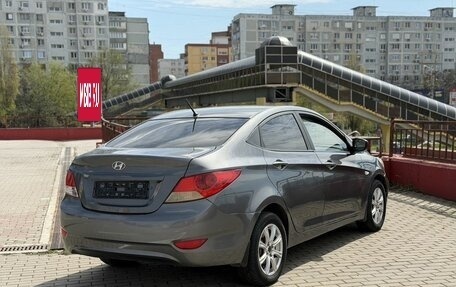 Hyundai Solaris II рестайлинг, 2013 год, 1 200 000 рублей, 6 фотография