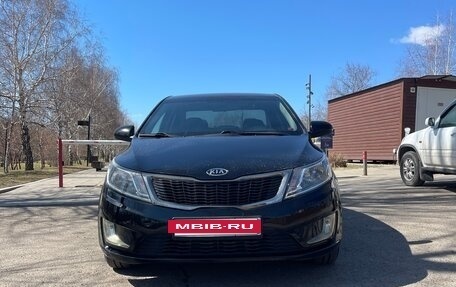 KIA Rio III рестайлинг, 2011 год, 900 000 рублей, 2 фотография