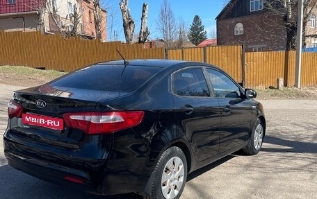 KIA Rio III рестайлинг, 2011 год, 900 000 рублей, 6 фотография