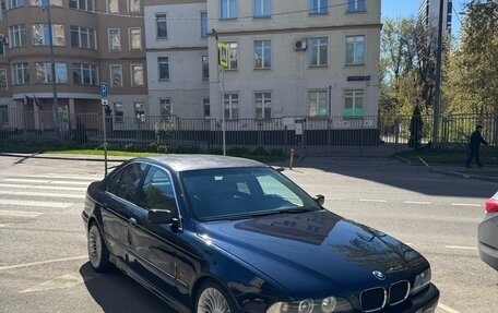 BMW 5 серия, 1998 год, 555 000 рублей, 2 фотография