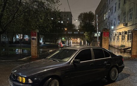 BMW 5 серия, 1998 год, 555 000 рублей, 11 фотография