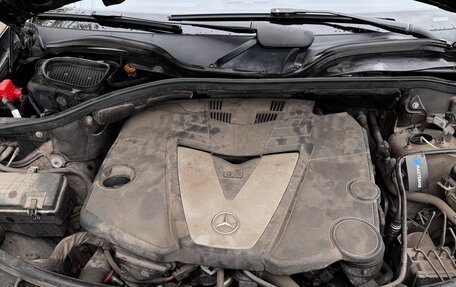 Mercedes-Benz M-Класс, 2011 год, 1 800 000 рублей, 25 фотография