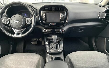 KIA Soul III, 2019 год, 2 000 000 рублей, 11 фотография