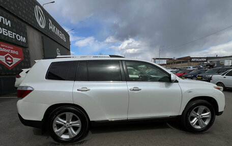 Toyota Highlander III, 2012 год, 2 150 000 рублей, 7 фотография