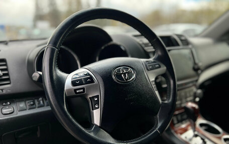 Toyota Highlander III, 2012 год, 2 150 000 рублей, 15 фотография
