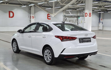 Hyundai Solaris II рестайлинг, 2021 год, 1 540 000 рублей, 8 фотография