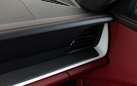 Porsche 911, 2025 год, 26 990 000 рублей, 25 фотография