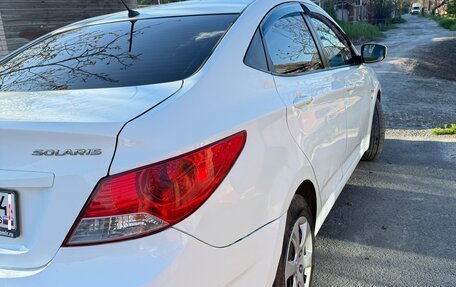 Hyundai Solaris II рестайлинг, 2012 год, 790 000 рублей, 2 фотография