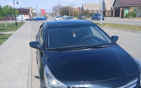 Hyundai Solaris II рестайлинг, 2015 год, 815 000 рублей, 2 фотография