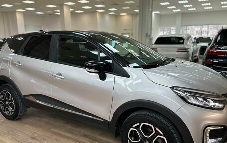 Renault Kaptur I рестайлинг, 2021 год, 1 890 000 рублей, 2 фотография