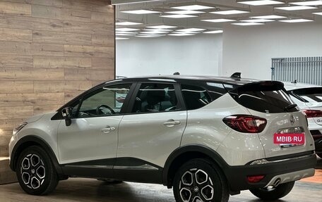 Renault Kaptur I рестайлинг, 2021 год, 1 890 000 рублей, 9 фотография