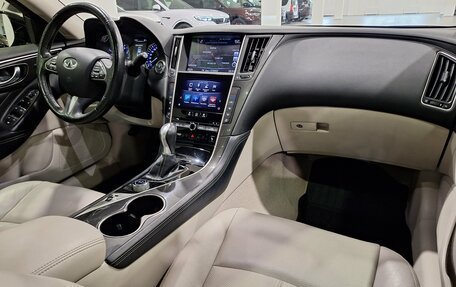 Infiniti Q50 I рестайлинг, 2016 год, 2 250 000 рублей, 15 фотография