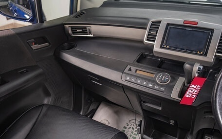 Honda Freed I, 2012 год, 1 149 000 рублей, 12 фотография