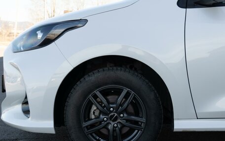 Toyota Yaris, 2021 год, 1 160 000 рублей, 9 фотография