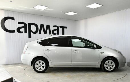 Toyota Prius, 2011 год, 997 000 рублей, 4 фотография