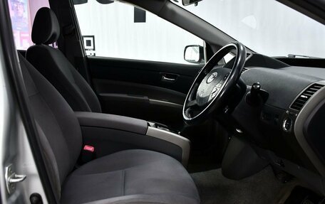 Toyota Prius, 2011 год, 997 000 рублей, 21 фотография