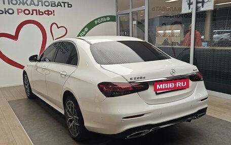 Mercedes-Benz E-Класс, 2020 год, 4 650 000 рублей, 6 фотография