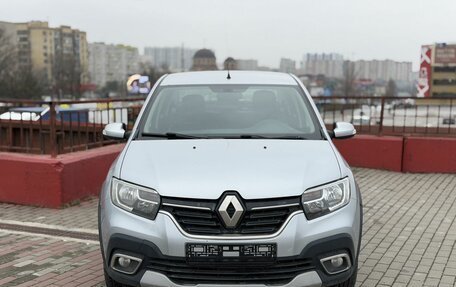 Renault Logan II, 2021 год, 1 500 000 рублей, 2 фотография