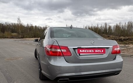 Mercedes-Benz E-Класс, 2012 год, 1 550 000 рублей, 6 фотография