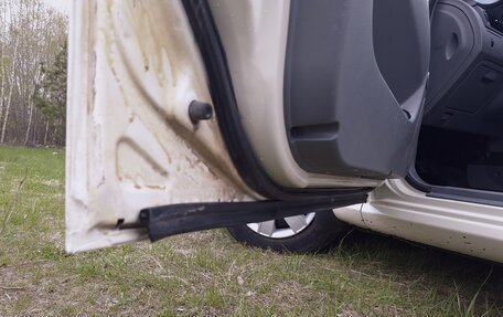 Daewoo Gentra II, 2013 год, 670 000 рублей, 17 фотография