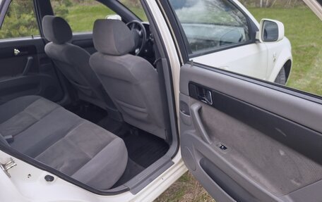 Daewoo Gentra II, 2013 год, 670 000 рублей, 20 фотография