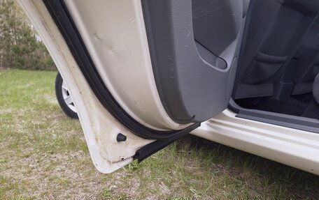 Daewoo Gentra II, 2013 год, 670 000 рублей, 19 фотография