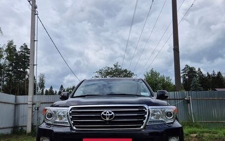 Toyota Land Cruiser 200, 2012 год, 3 450 000 рублей, 2 фотография