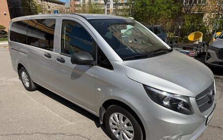 Mercedes-Benz Vito, 2017 год, 4 300 000 рублей, 3 фотография