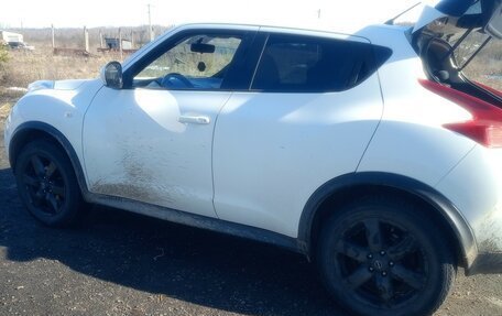 Nissan Juke II, 2012 год, 900 000 рублей, 20 фотография