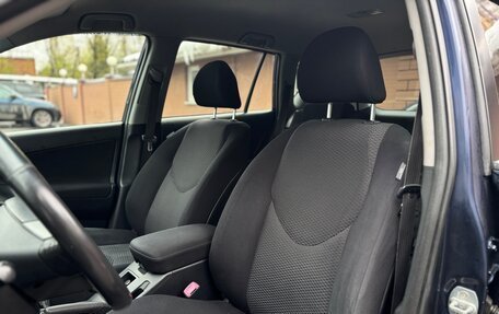 Toyota RAV4, 2006 год, 1 070 000 рублей, 7 фотография