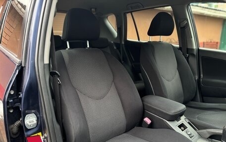 Toyota RAV4, 2006 год, 1 070 000 рублей, 8 фотография