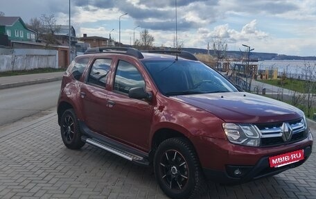 Renault Duster I рестайлинг, 2015 год, 830 000 рублей, 2 фотография