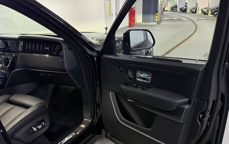 Rolls-Royce Cullinan, 2026 год, 71 900 000 рублей, 26 фотография