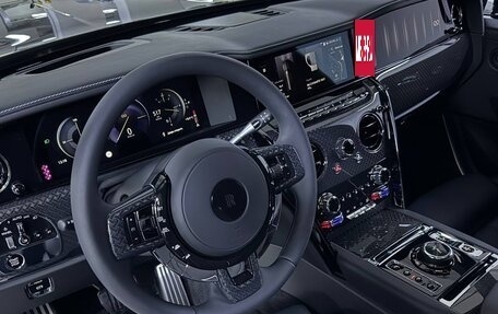 Rolls-Royce Cullinan, 2026 год, 71 900 000 рублей, 17 фотография