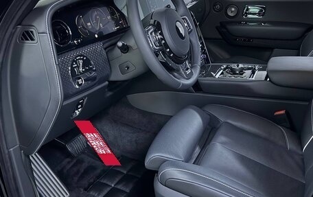 Rolls-Royce Cullinan, 2026 год, 71 900 000 рублей, 23 фотография