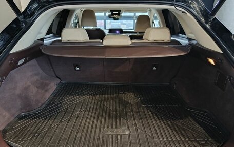 Lexus RX IV рестайлинг, 2019 год, 4 600 000 рублей, 18 фотография