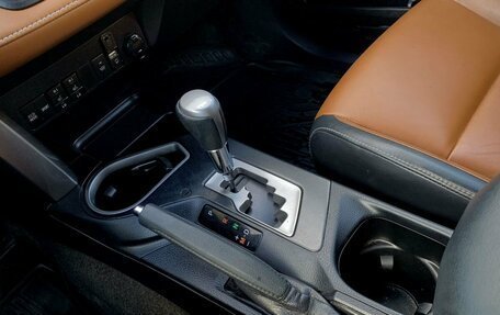 Toyota RAV4, 2016 год, 1 950 000 рублей, 13 фотография