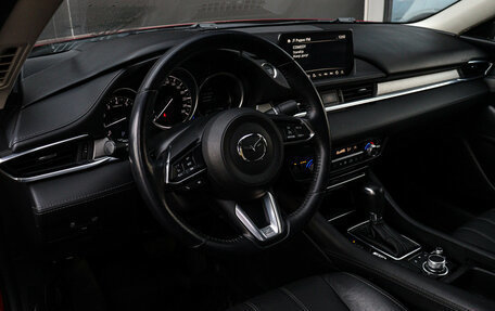 Mazda 6, 2019 год, 2 800 000 рублей, 14 фотография