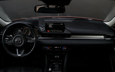 Mazda 6, 2019 год, 2 800 000 рублей, 11 фотография