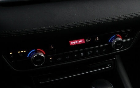 Mazda 6, 2019 год, 2 800 000 рублей, 21 фотография