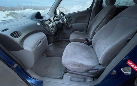 Toyota FunCargo, 2001 год, 270 000 рублей, 12 фотография