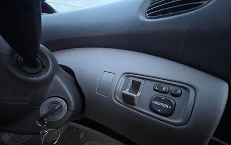 Toyota FunCargo, 2001 год, 270 000 рублей, 22 фотография