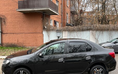 Renault Logan II, 2015 год, 650 000 рублей, 3 фотография