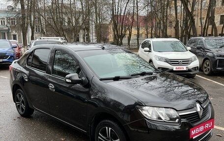 Renault Logan II, 2015 год, 650 000 рублей, 7 фотография