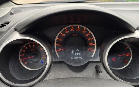 Honda Jazz II рестайлинг, 2008 год, 600 000 рублей, 2 фотография