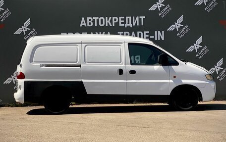 Hyundai H-1 II рестайлинг, 2005 год, 525 000 рублей, 9 фотография