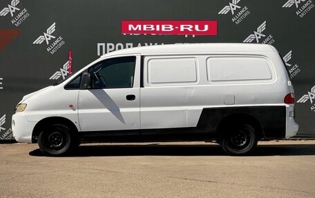 Hyundai H-1 II рестайлинг, 2005 год, 525 000 рублей, 4 фотография