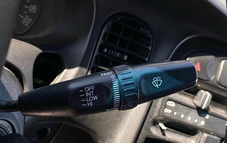 Hyundai H-1 II рестайлинг, 2005 год, 525 000 рублей, 14 фотография