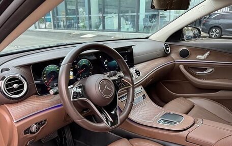 Mercedes-Benz E-Класс, 2022 год, 4 770 006 рублей, 6 фотография